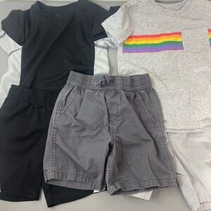 Lot of 5 … 3X  Stretch‎ Shorts And 2X  T-Shirts, Gar Animals size  3 Toddler
